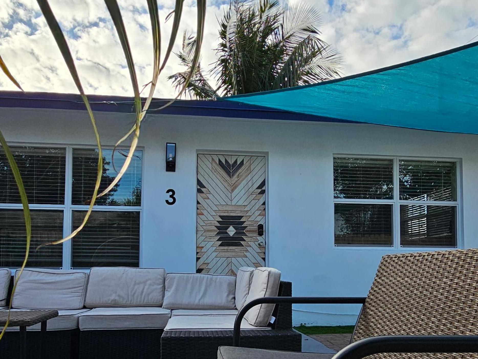 Equipped House W Pool & Patios, Near The Beaches, Prime Location- Ideal For Small Families, Coastal Haven フォート・ローダーデール エクステリア 写真
