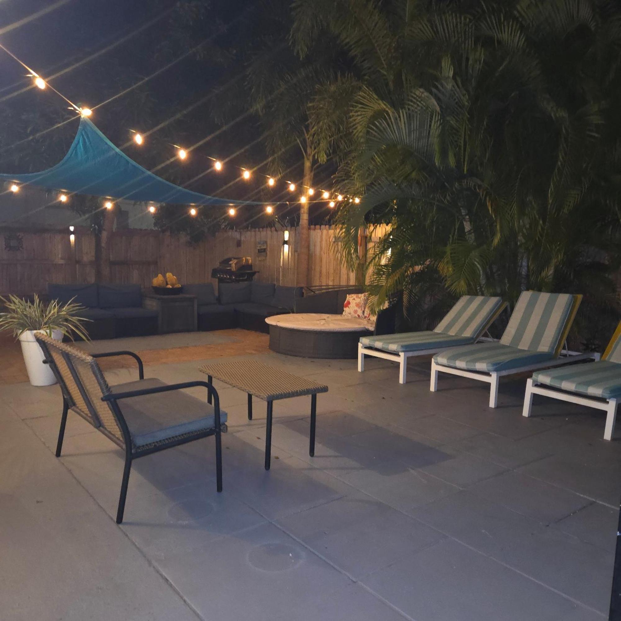 Equipped House W Pool & Patios, Near The Beaches, Prime Location- Ideal For Small Families, Coastal Haven フォート・ローダーデール エクステリア 写真